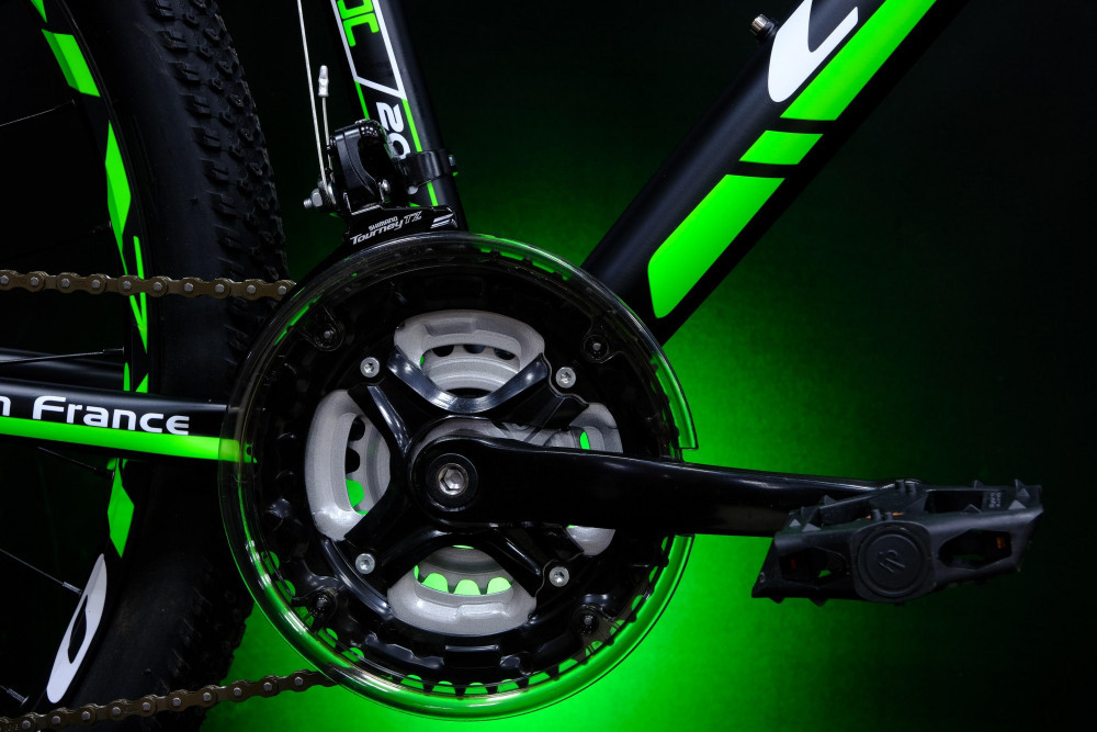 Lorak MAX 200 Матовый Чёрный/Зелёный 19р (на рост 171-182)